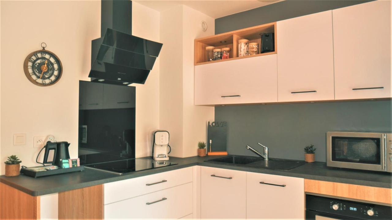 Parc Ferber - Studio, Rez-de-jardin, Proche Mer, Carras Apartment *