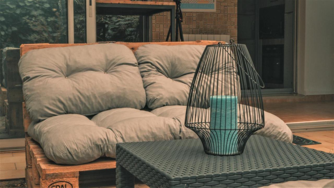 Parc Ferber - Studio, Rez-de-jardin, Proche Mer, Carras *