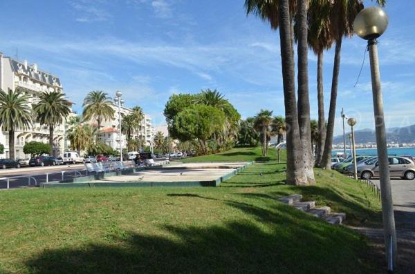 Parc Ferber - Charmant Studio, Rez-De-Jardin, Proche Mer, Carras * Nizza